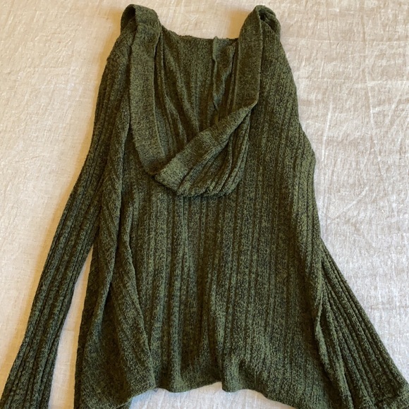 Green Cardigan with Hood - Picture 3 of 3